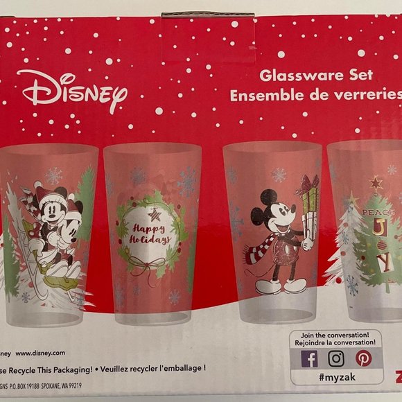 NIB- Disney Holiday Glassware Set - Picture 2 of 3